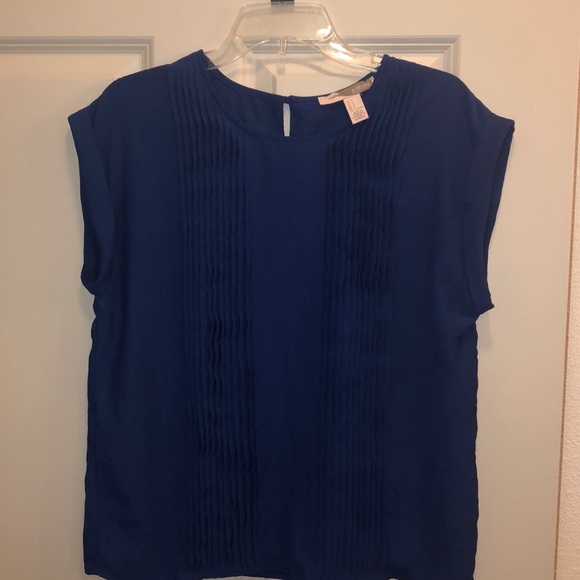 blue blouse - Picture 2 of 5